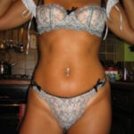 Fille arabe sexy pour un mec pour baiser sur Niort