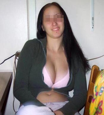 Je cherche un homme pas trop moche de Dijon pour une baise anale