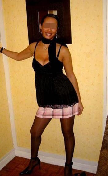 Jolie jeune Femme veut trouver un homme sur Limoges avec qui baiser