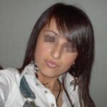 Beurette algérienne de Arles recherche un homme Beurette algérienne de Arles recherche un homme