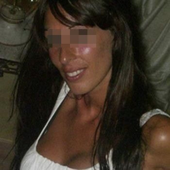 Un homme imberbe prêt pour une baise gratuite ?