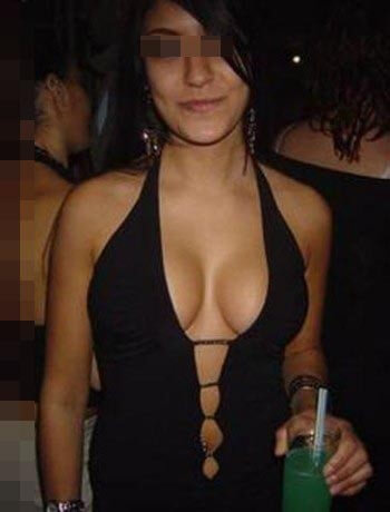 Femme arabe vicieuse aimant les plans sodomie