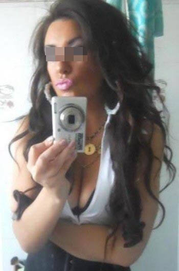 Fille arabe coquine sur Cergy pour un bon coup Fille arabe coquine sur Cergy pour un bon coup