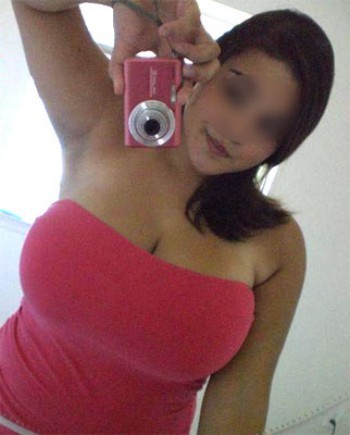 Je cherche un mec très actif à Angers pour une gâterie gratuite Je cherche un mec très actif à Angers pour une gâterie gratuite