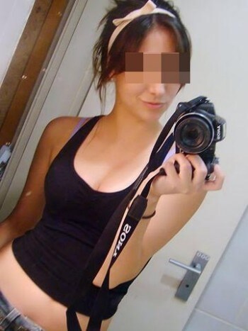 Fille chaude qui adore le sexe libertin