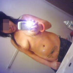 Maghrébine recherchant un mec sexy avec qui baiser à Arles Maghrébine recherchant un mec sexy avec qui baiser à Arles