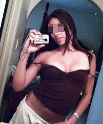 Je recherche un métis bien chaud à Auxerre pour une baise anale Je recherche un métis bien chaud à Auxerre pour une baise anale