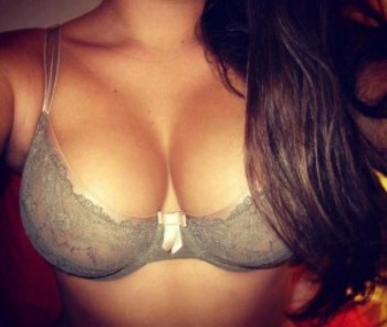 Je cherche un homme discret du Tampon pour une grosse sodomie Je cherche un homme discret du Tampon pour une grosse sodomie