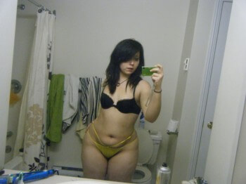 Petite avaleuse à gros seins pour baiser à Toulouse Petite avaleuse à gros seins pour baiser à Toulouse