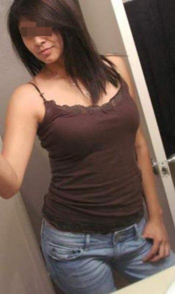 Bourgeoise salope pour un type musclé sur Maisons-Alfort