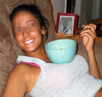 Grosse gourmande recherchant un mec dispo pour une turlutte sur Lille Grosse gourmande recherchant un mec dispo pour une turlutte sur Lille