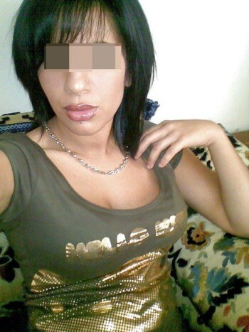 Belle fille aimant les vieux à Beauvais Belle fille aimant les vieux à Beauvais